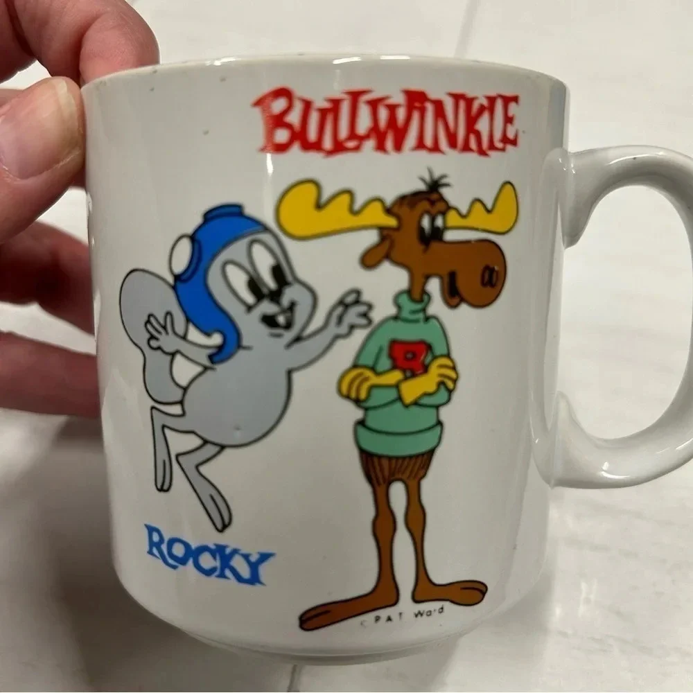 Vintage 1980’s Bullwinkle & Rocky coffee mug.  Great used condition Pat‎ Ward
